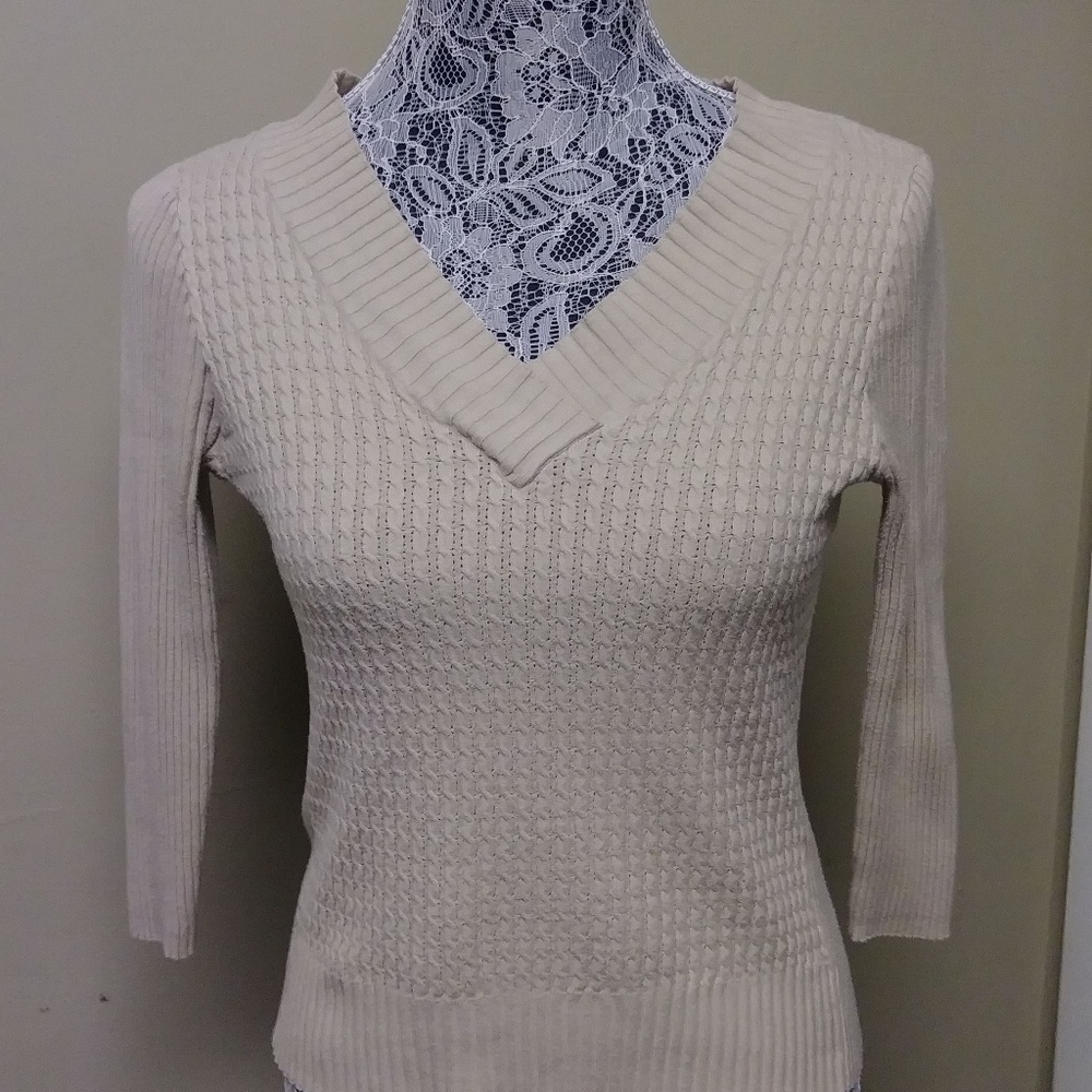 Tailor Sweater Cream Size Medium